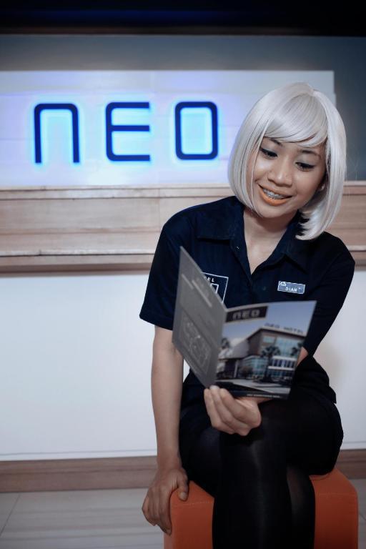 Hotel Neo Candi Simpang Lima - Semarang By Aston Εξωτερικό φωτογραφία